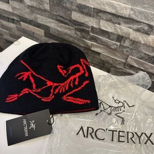 Arc'teryx Black and Red Logo Beanie